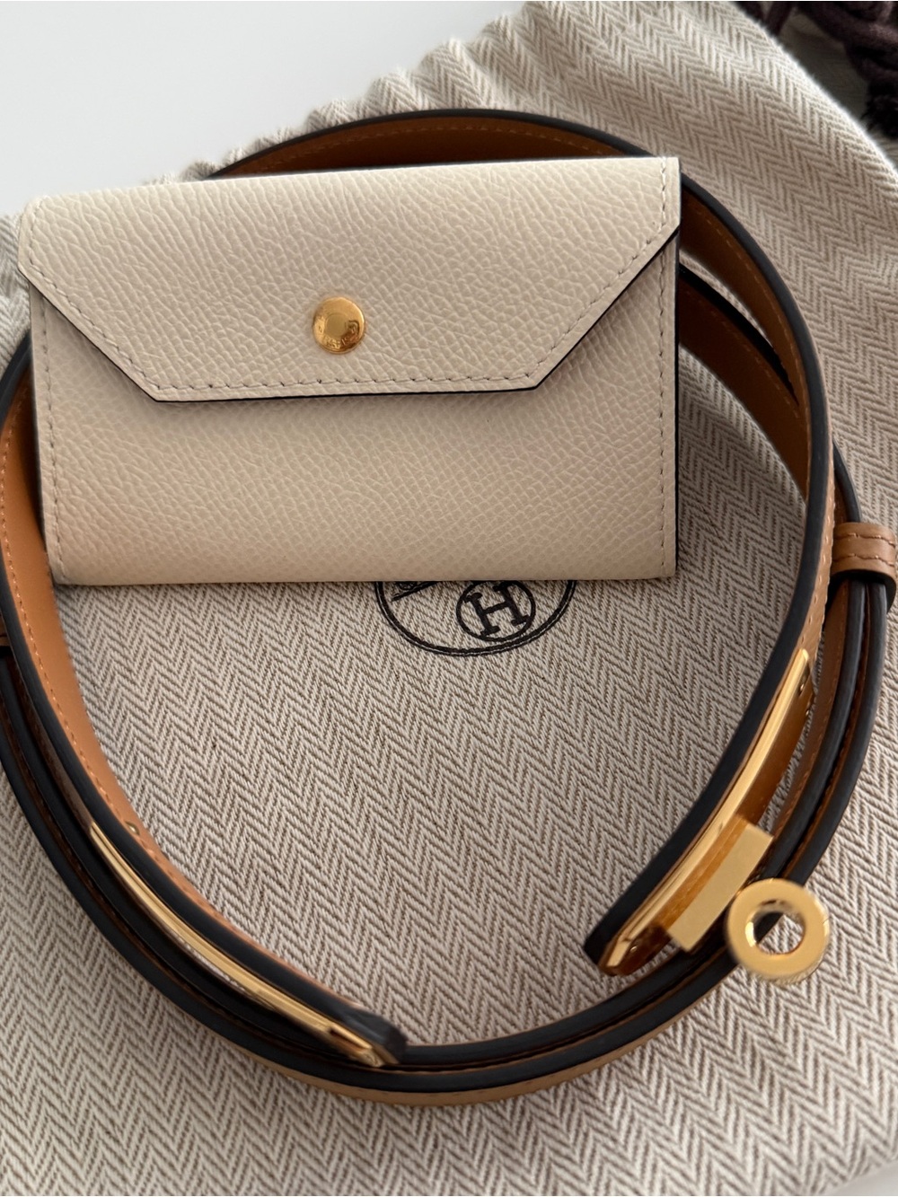 Hermes Kelly Pocket 18 belt in biscuit and nata GHW